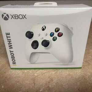 NIB - Microsoft XBOX Wireless Controller Xbox One - Robot White - NEW - 2205